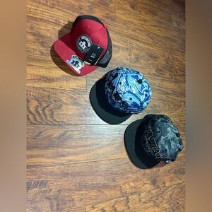 3 NWT snap back hats from Hawaii size M/L
